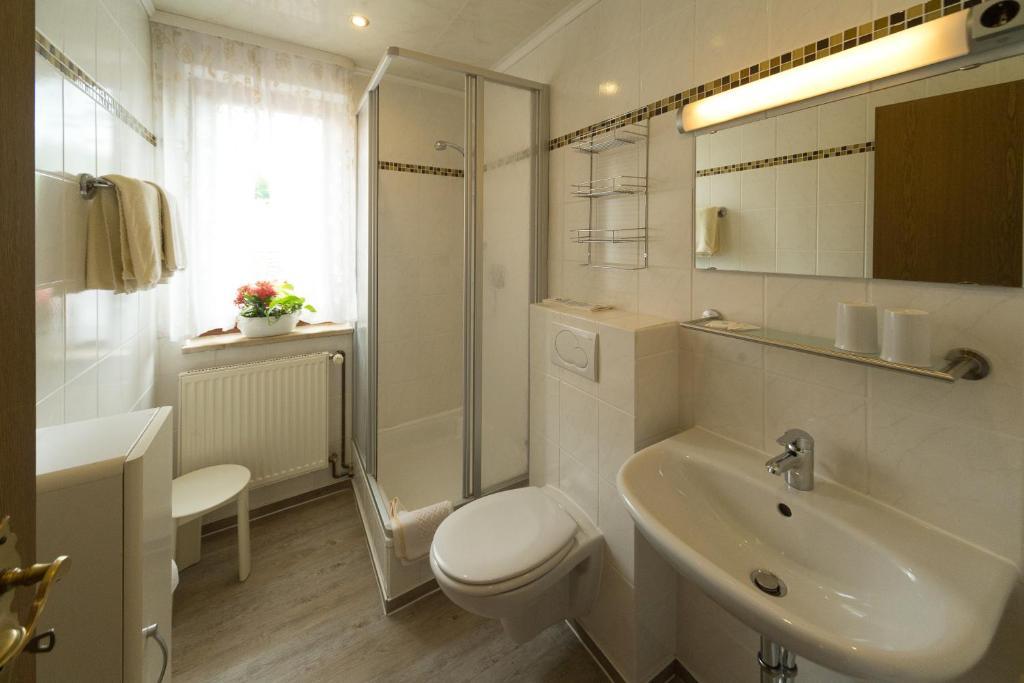 Hotel Haus Jutta Goessweinstein Zimmer foto